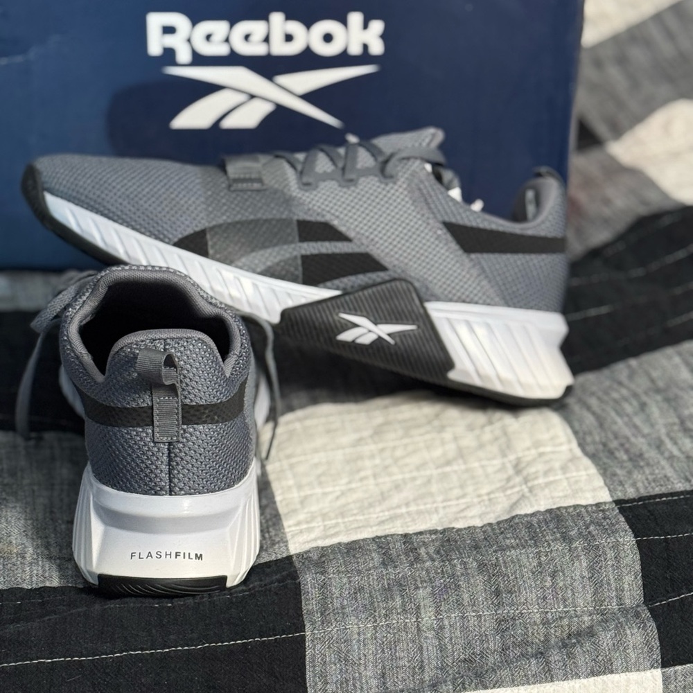 Reebok Men's Flashfilm Gray Athletic Shoes